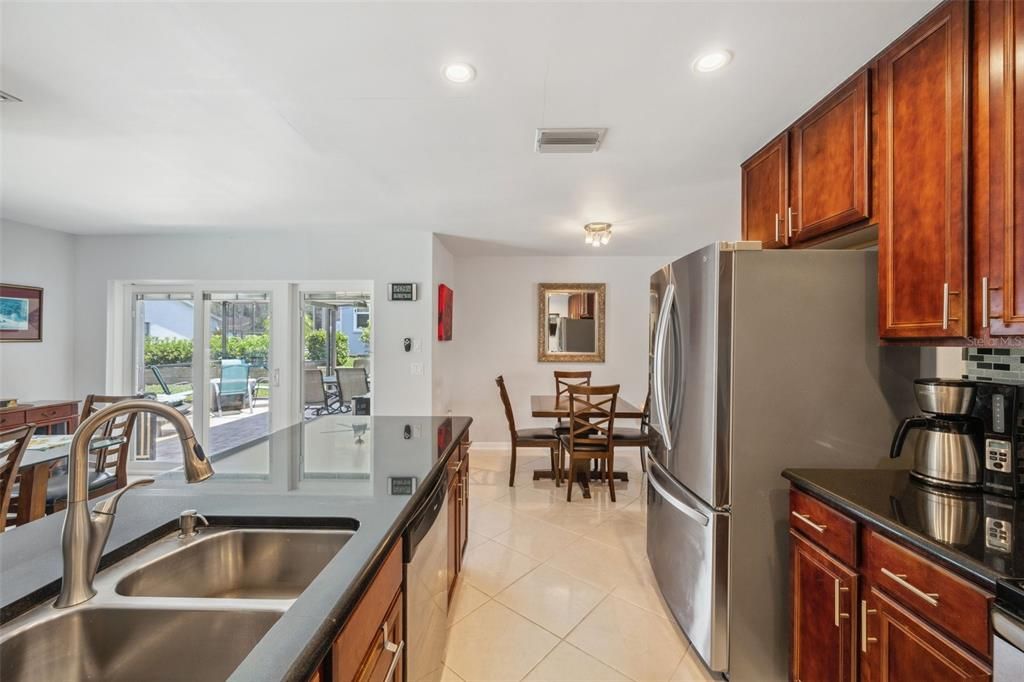 Active With Contract: $379,900 (3 beds, 2 baths, 1500 Square Feet)