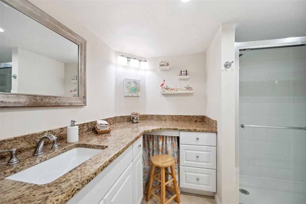 Active With Contract: $379,900 (3 beds, 2 baths, 1500 Square Feet)