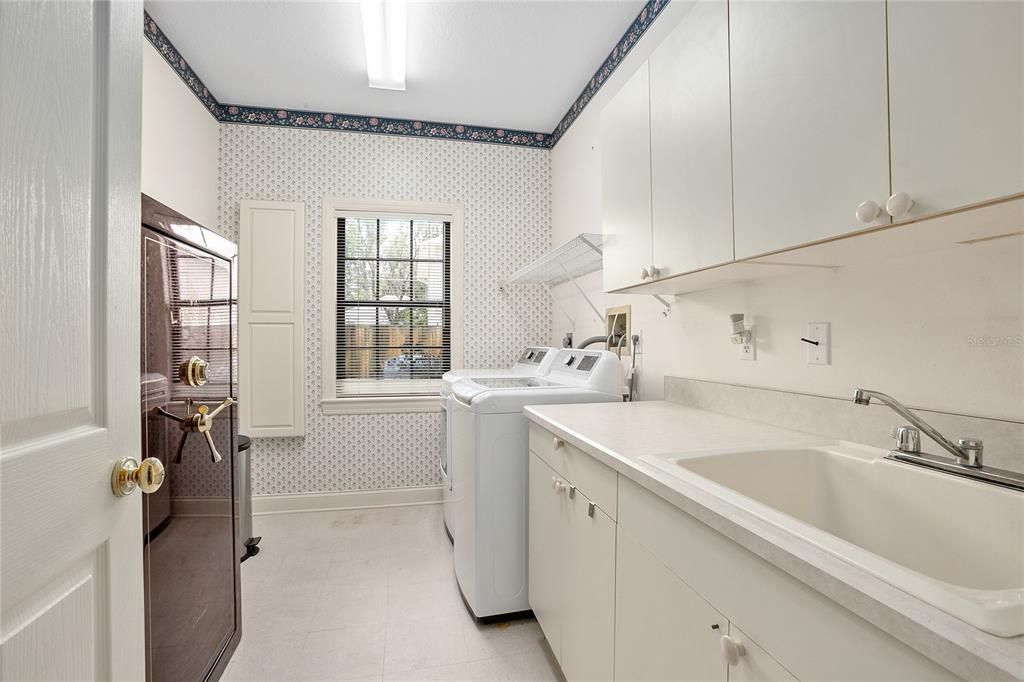 Large Laundry Room with utility sink