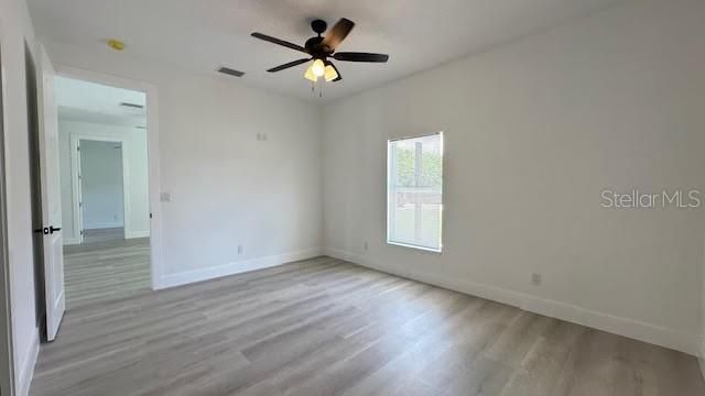 For Sale: $269,000 (3 beds, 2 baths, 1150 Square Feet)