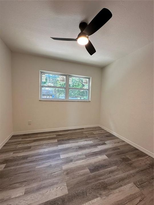 For Sale: $254,500 (3 beds, 1 baths, 1008 Square Feet)