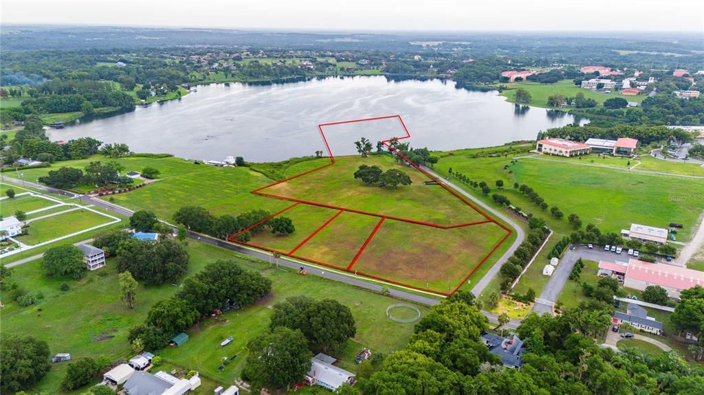 待售: $3,495,000 (12.13 acres)