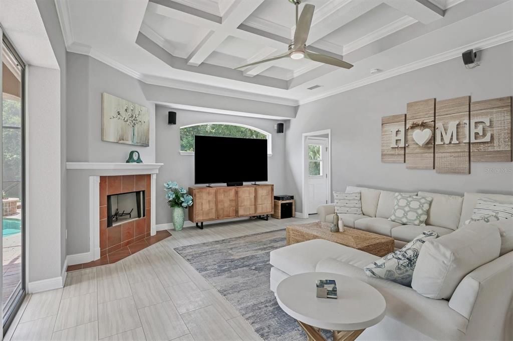 Active With Contract: $787,000 (4 beds, 3 baths, 3064 Square Feet)