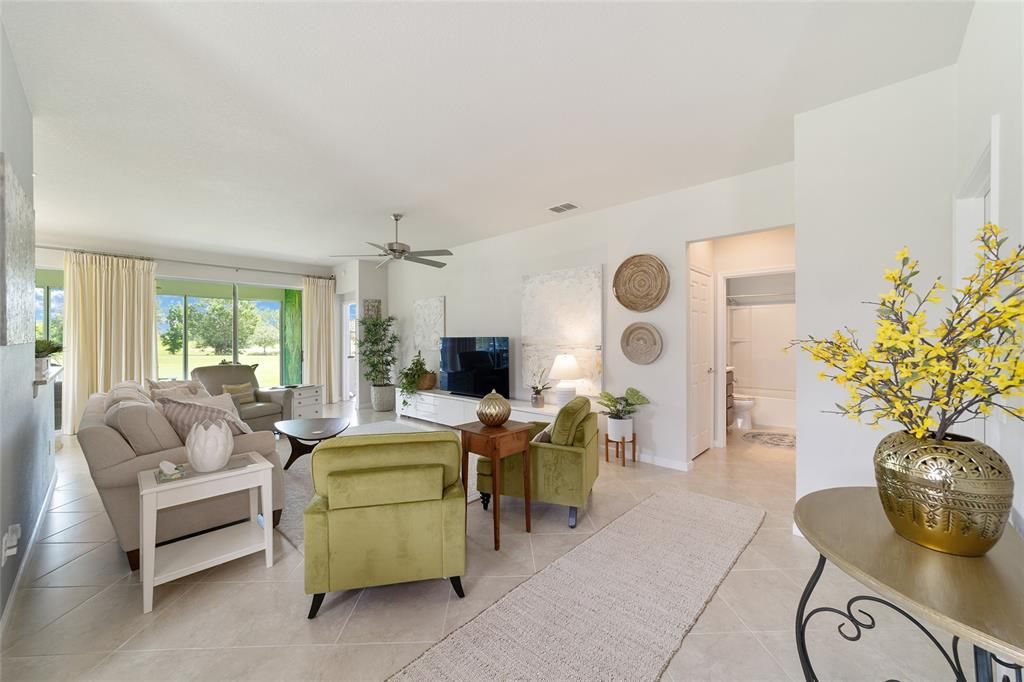 For Sale: $364,463 (2 beds, 2 baths, 1696 Square Feet)