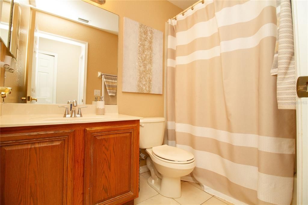 2nd Bathroom