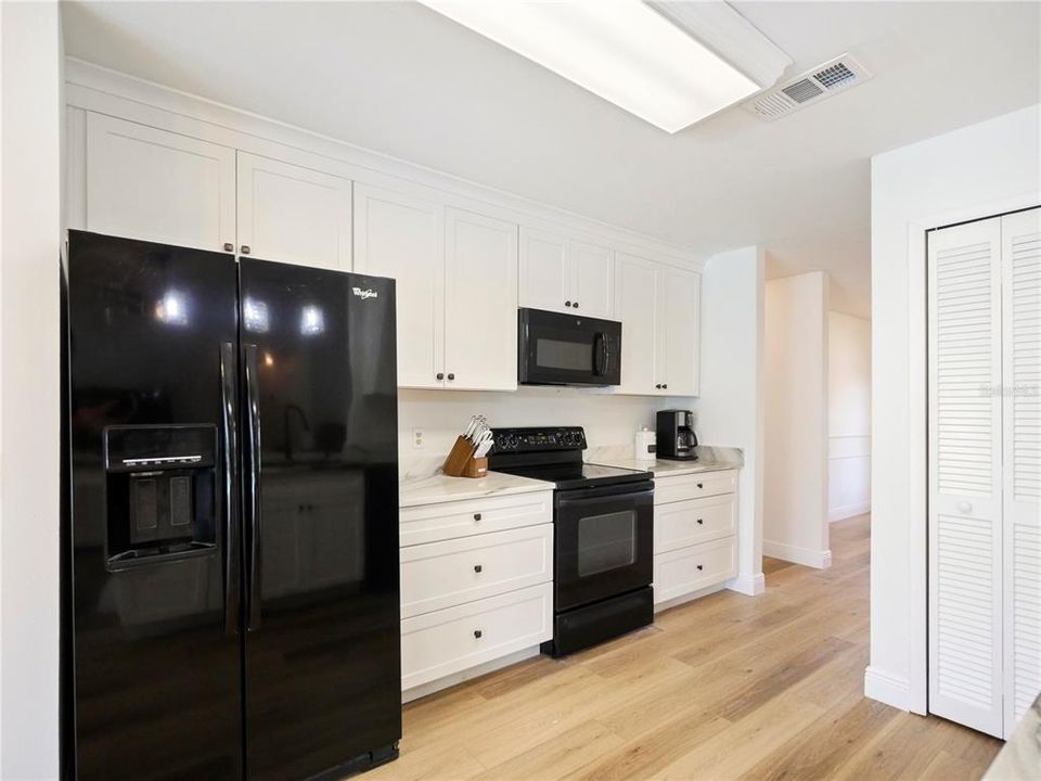 For Sale: $449,500 (3 beds, 2 baths, 1812 Square Feet)