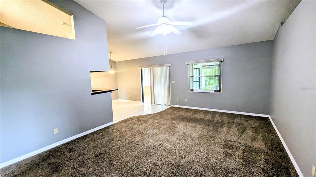 For Rent: $1,900 (3 beds, 2 baths, 1667 Square Feet)