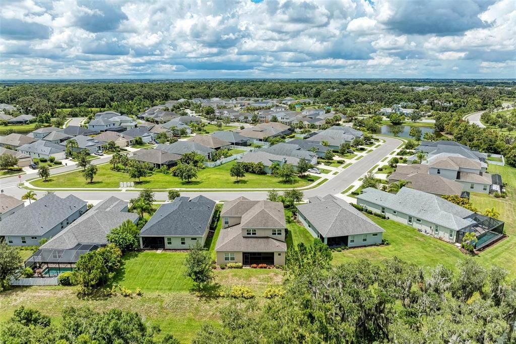 Active With Contract: $575,000 (4 beds, 3 baths, 3405 Square Feet)