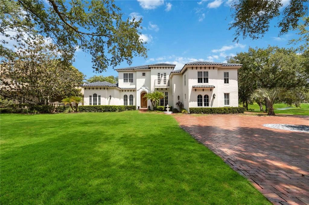 For Sale: $4,749,998 (6 beds, 8 baths, 7410 Square Feet)