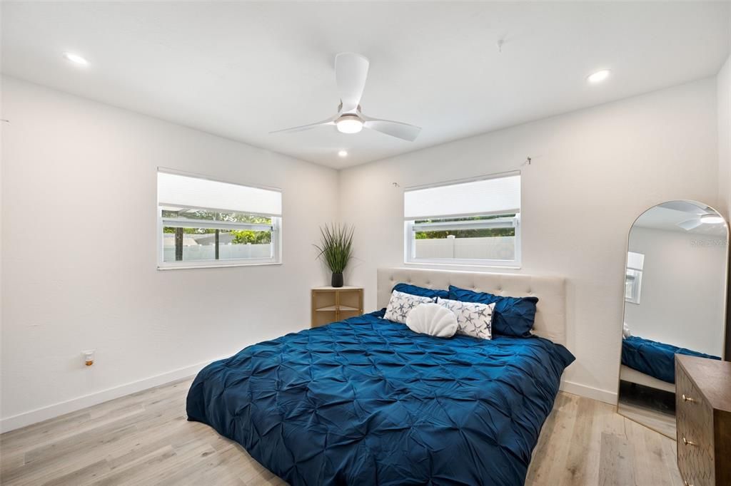 For Sale: $623,500 (2 beds, 2 baths, 1380 Square Feet)