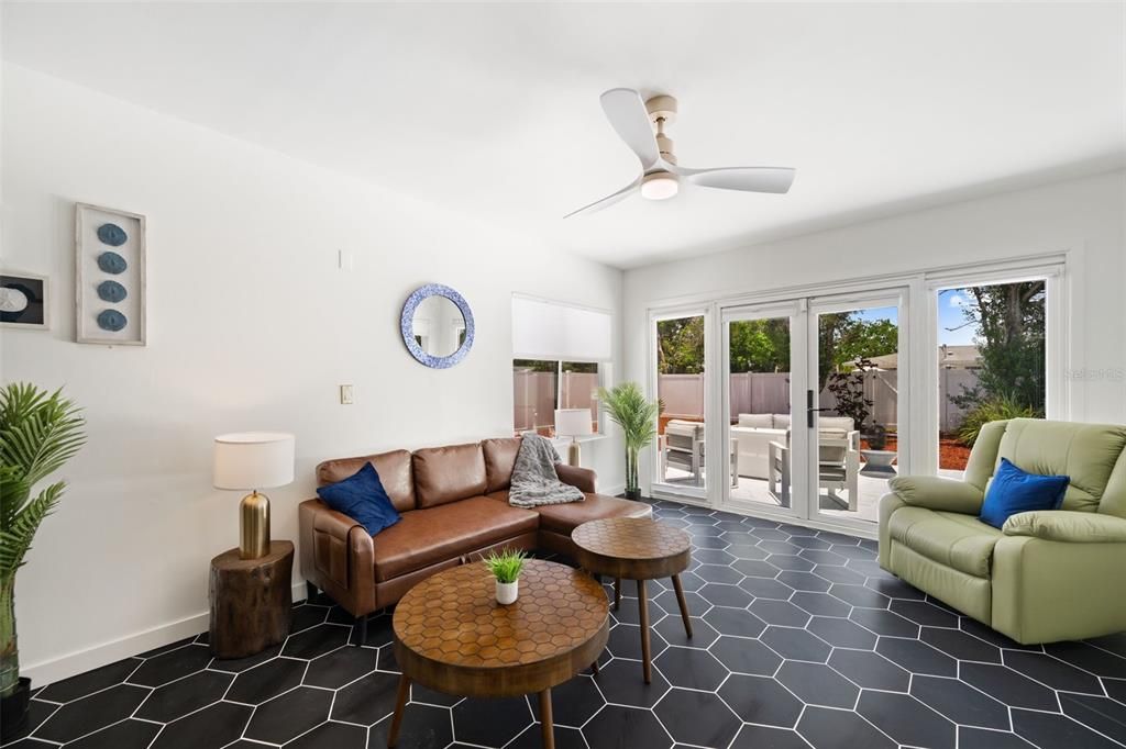 For Sale: $623,500 (2 beds, 2 baths, 1380 Square Feet)