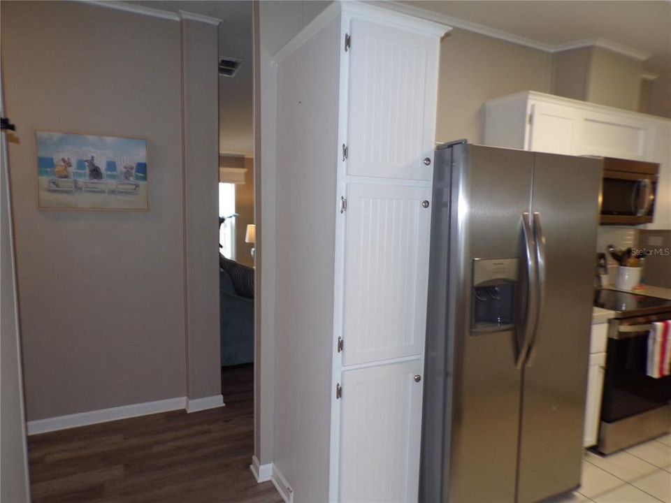 For Rent: $2,100 (2 beds, 2 baths, 1196 Square Feet)