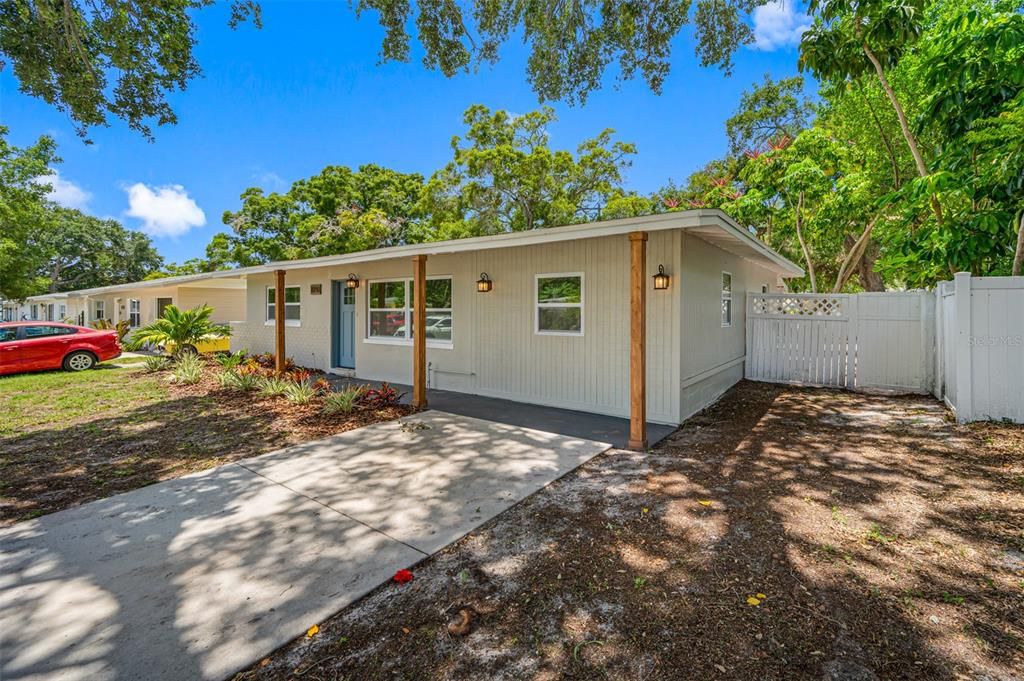 For Sale: $339,000 (3 beds, 1 baths, 1134 Square Feet)