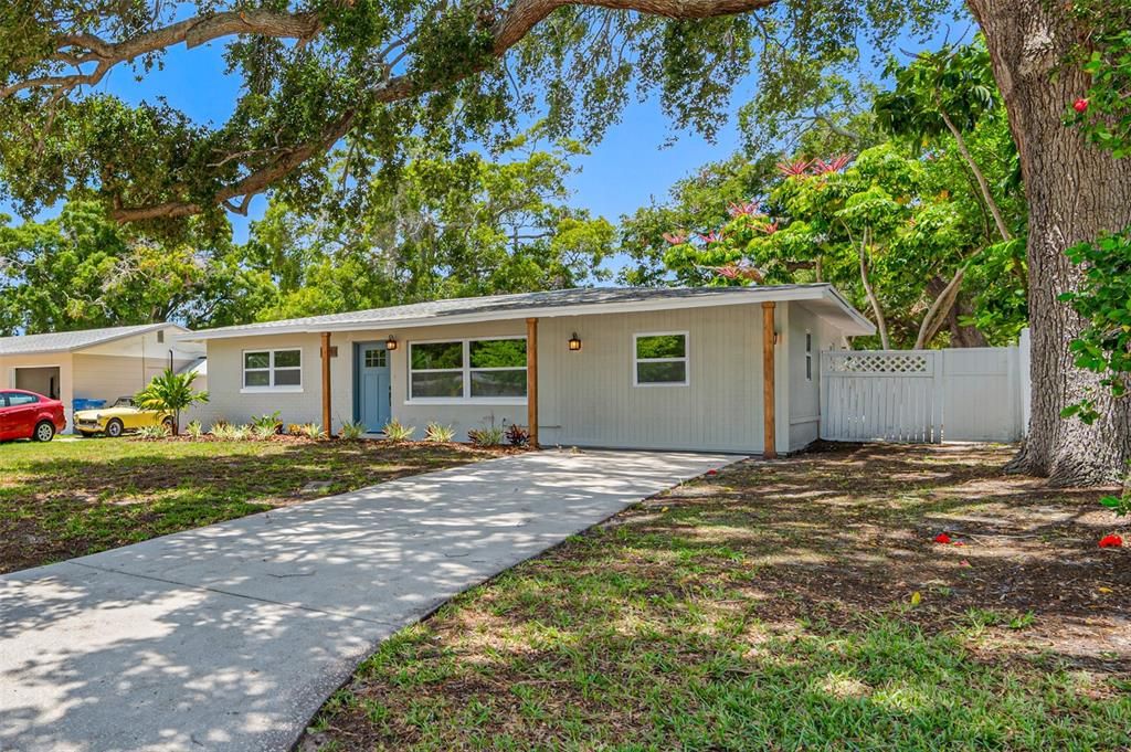 For Sale: $339,000 (3 beds, 1 baths, 1134 Square Feet)