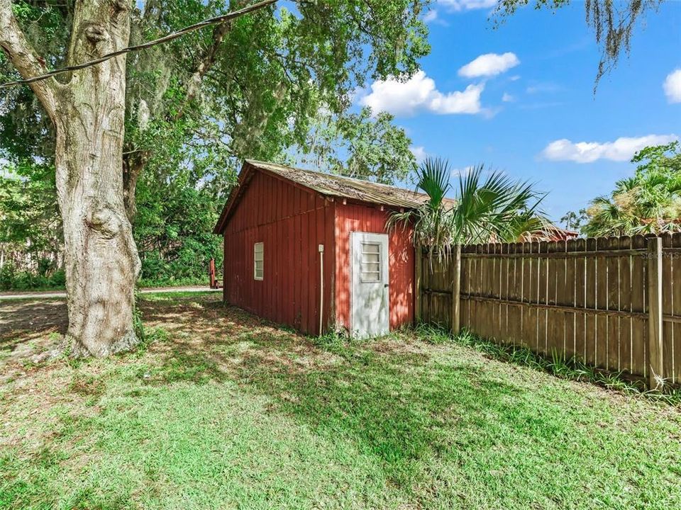 For Sale: $245,500 (3 beds, 2 baths, 1874 Square Feet)