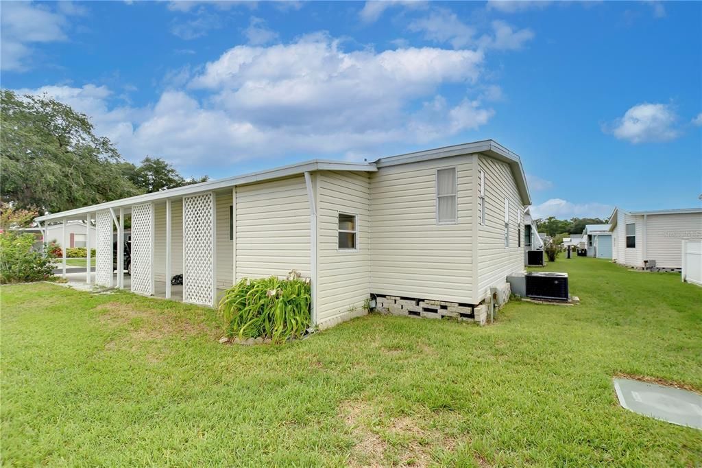 For Sale: $169,000 (2 beds, 2 baths, 1176 Square Feet)