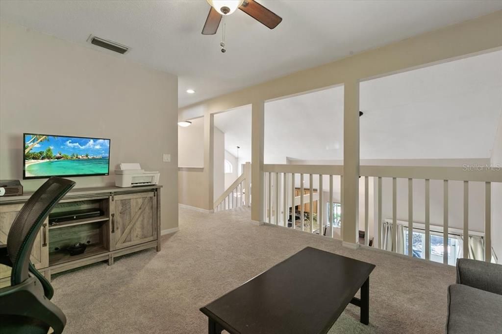 Active With Contract: $435,000 (3 beds, 2 baths, 1700 Square Feet)