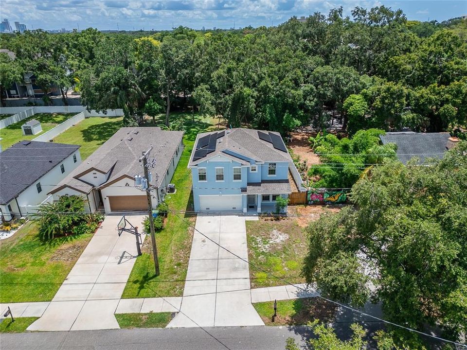 For Sale: $640,000 (4 beds, 2 baths, 2122 Square Feet)