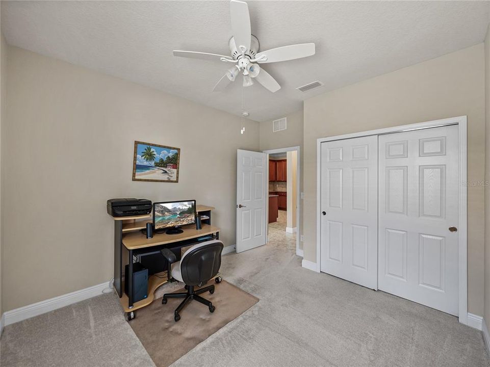 For Sale: $315,000 (2 beds, 2 baths, 1393 Square Feet)