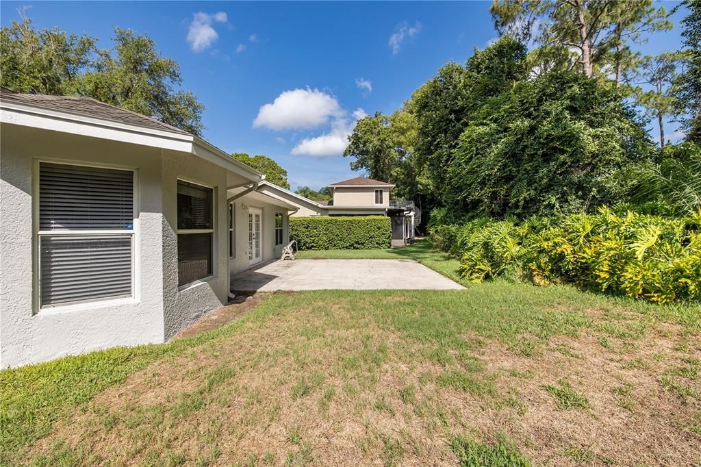 Active With Contract: $425,000 (3 beds, 2 baths, 1515 Square Feet)