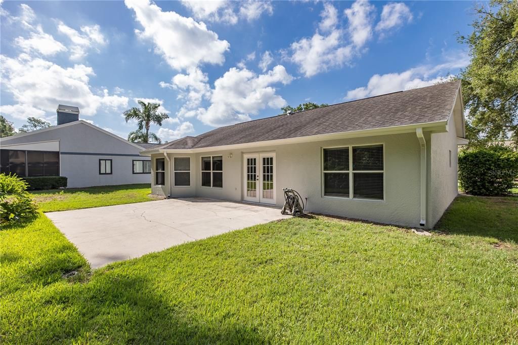 Active With Contract: $425,000 (3 beds, 2 baths, 1515 Square Feet)