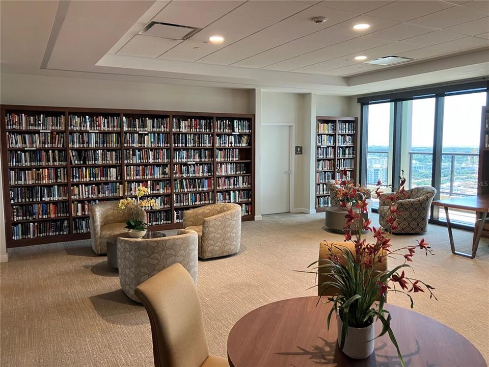 Library on the 28th Floor