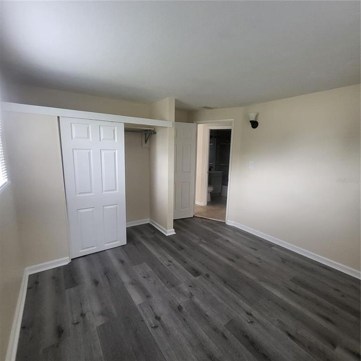 For Rent: $2,100 (3 beds, 1 baths, 750 Square Feet)