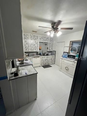 For Sale: $309,000 (3 beds, 3 baths, 1363 Square Feet)