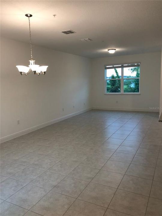 For Rent: $2,650 (3 beds, 2 baths, 1789 Square Feet)