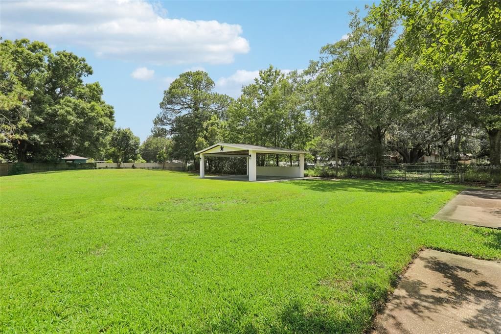 Active With Contract: $680,000 (4 beds, 3 baths, 3068 Square Feet)