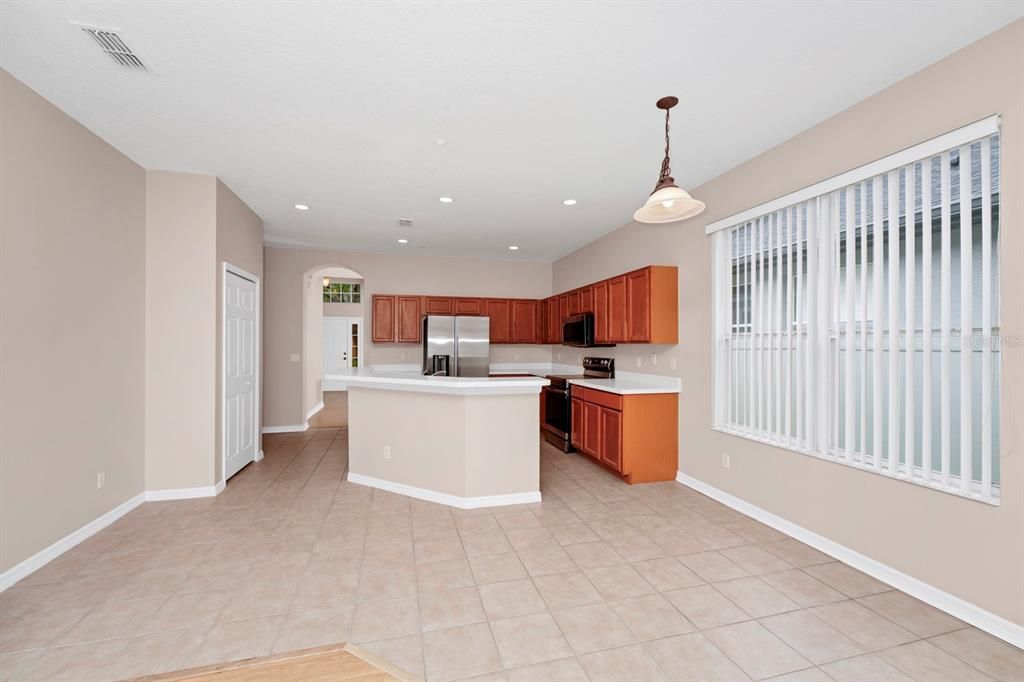 For Sale: $535,000 (4 beds, 2 baths, 1848 Square Feet)