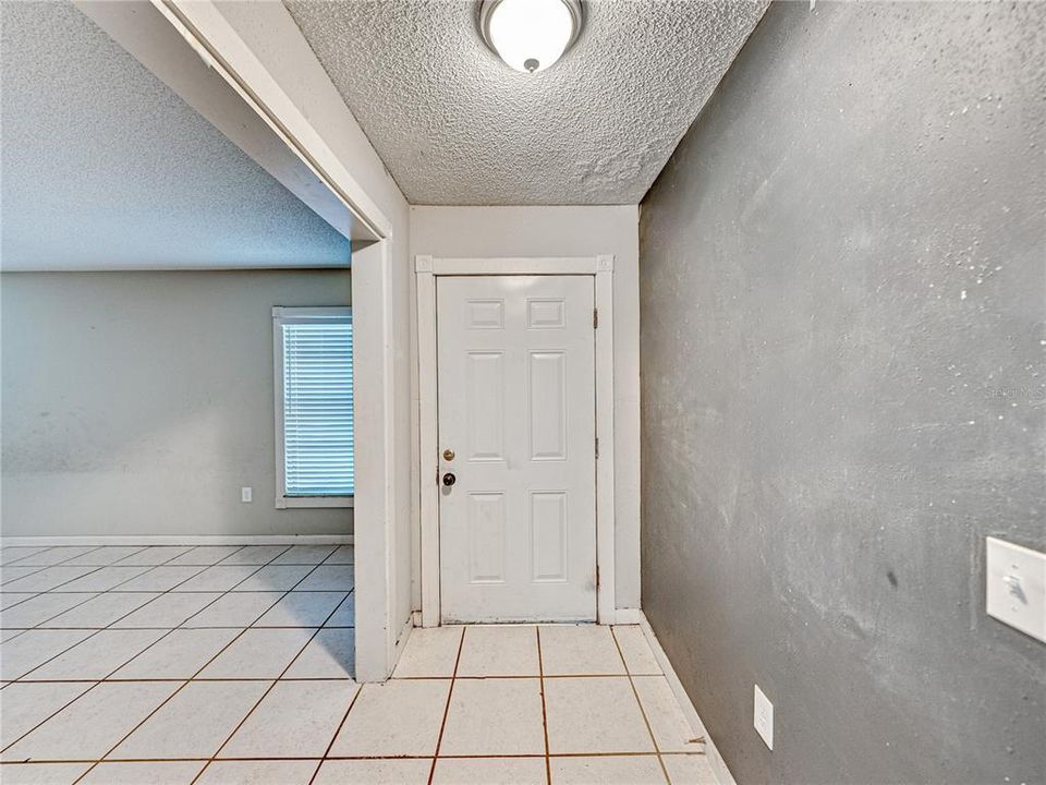 For Sale: $249,900 (3 beds, 2 baths, 1678 Square Feet)