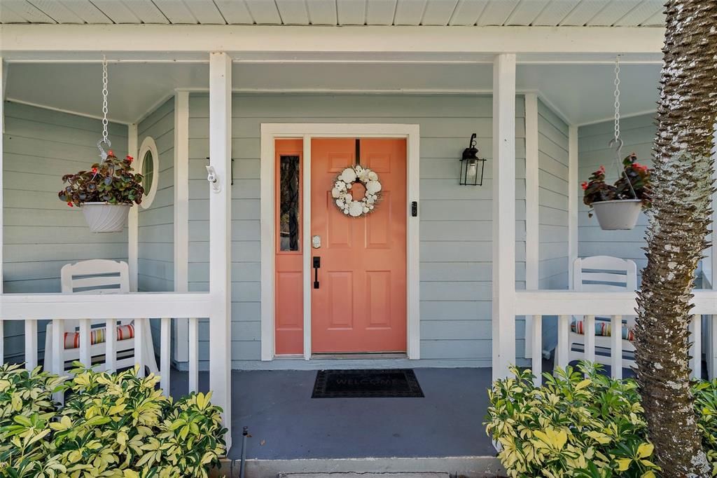 For Sale: $695,000 (4 beds, 2 baths, 1906 Square Feet)