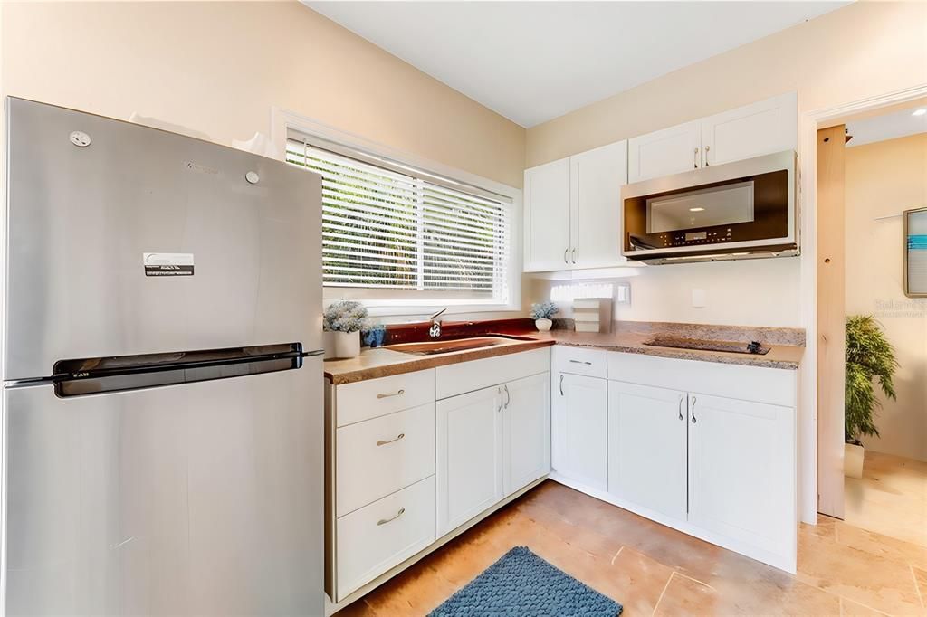 Virtually Staged"River Suite" kitchenette