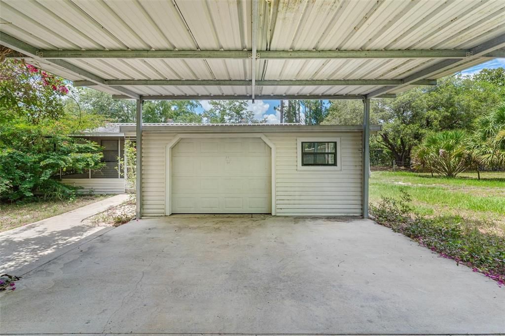 HUGE carport! 20' X 33'