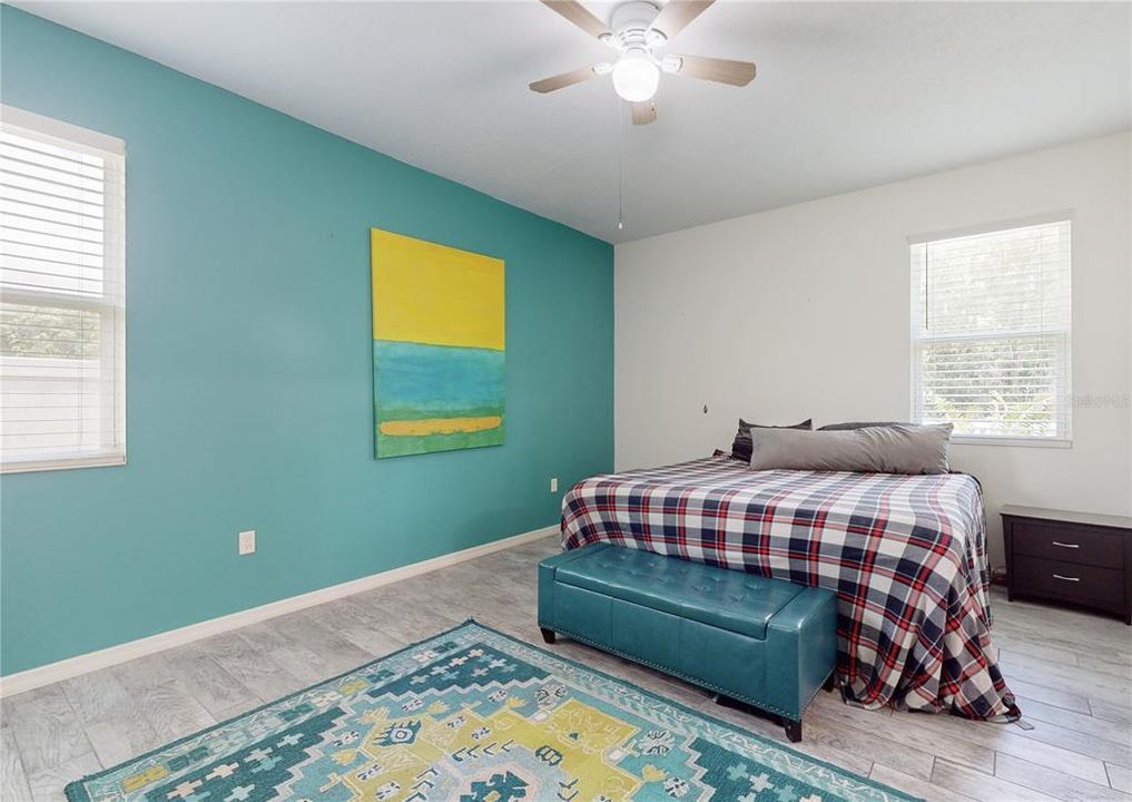 For Sale: $485,000 (4 beds, 2 baths, 2642 Square Feet)