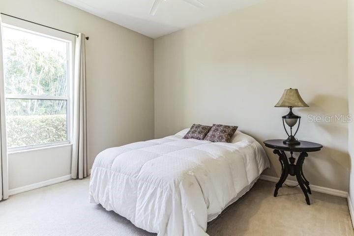 For Sale: $549,000 (3 beds, 2 baths, 2548 Square Feet)
