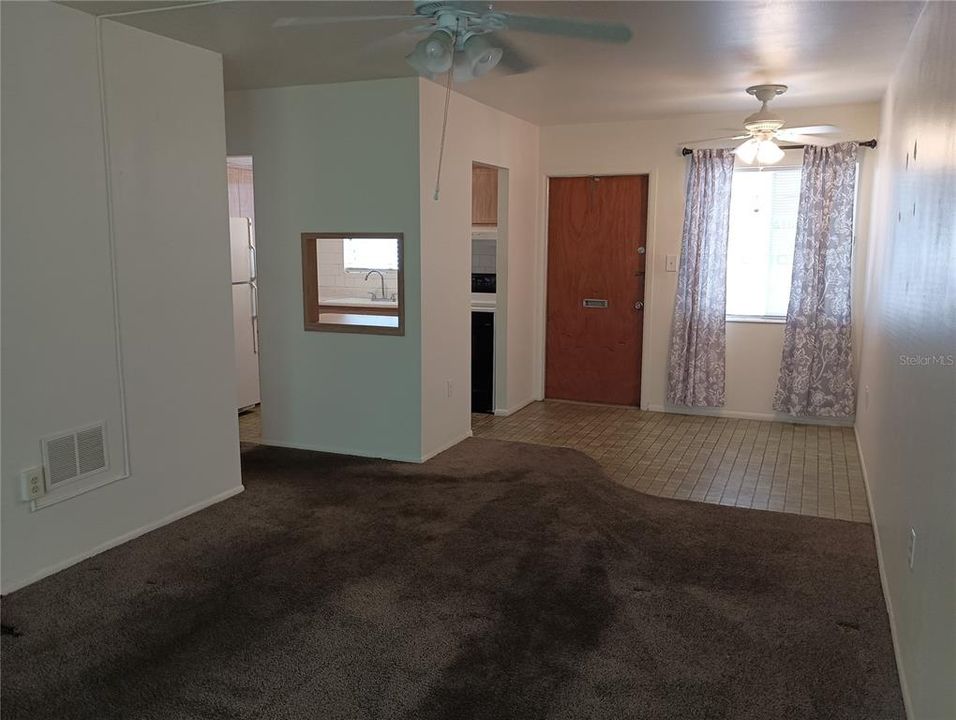 Active With Contract: $85,000 (1 beds, 1 baths, 576 Square Feet)
