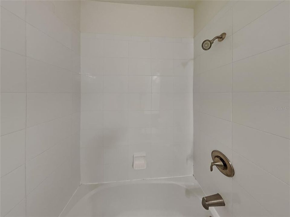 For Rent: $2,899 (3 beds, 2 baths, 1657 Square Feet)