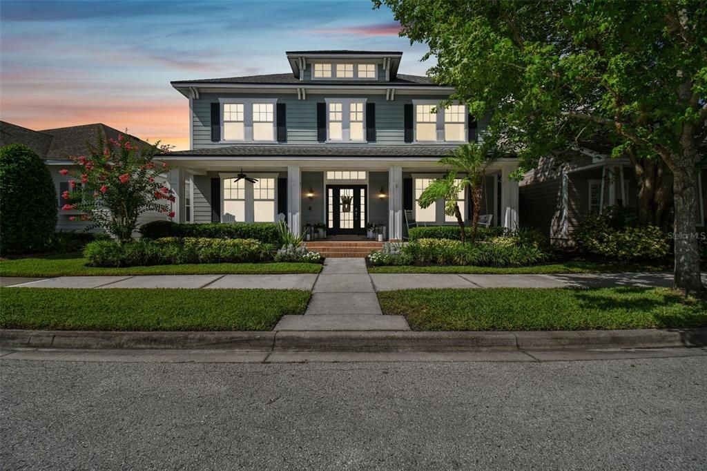 Active With Contract: $999,900 (4 beds, 3 baths, 3310 Square Feet)