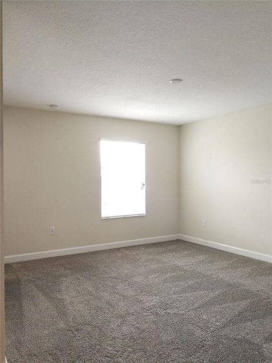 For Rent: $2,700 (3 beds, 2 baths, 1717 Square Feet)