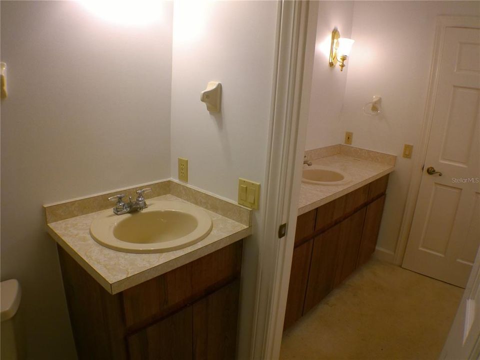 2nd Bathroom