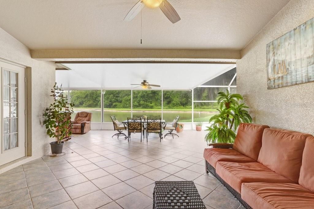 Beautiful and extended patio