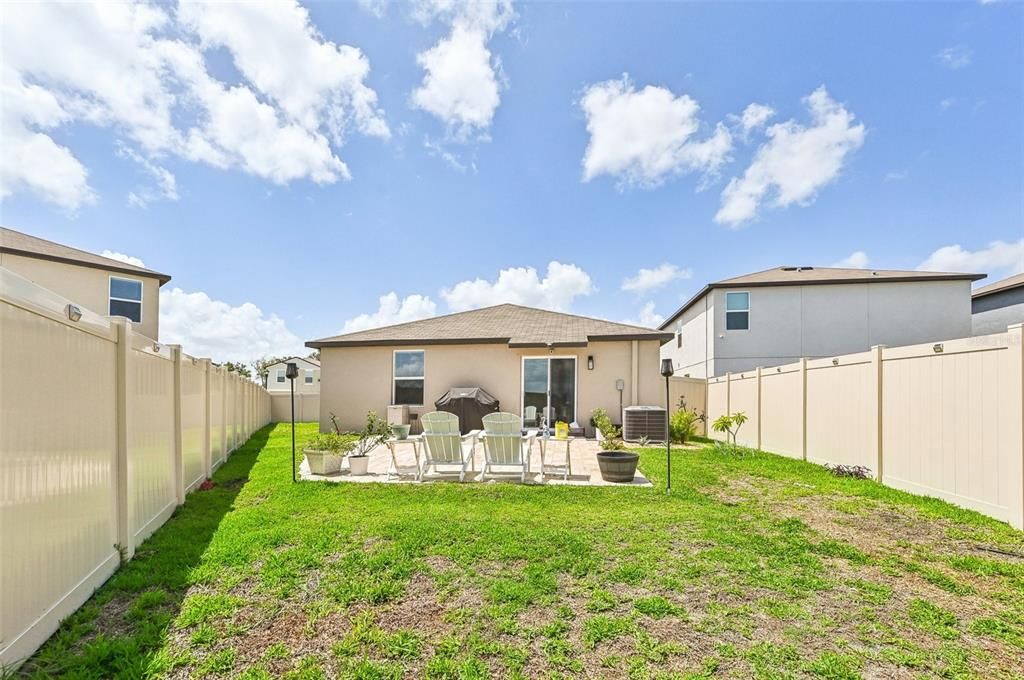 For Sale: $339,900 (3 beds, 2 baths, 1484 Square Feet)