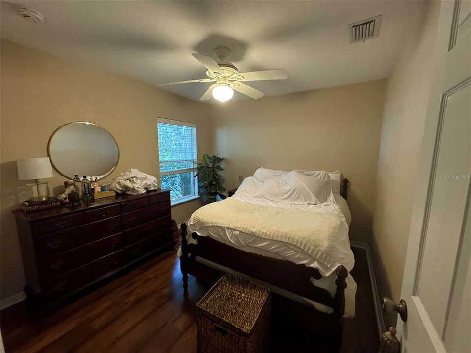 For Rent: $2,500 (3 beds, 2 baths, 1504 Square Feet)