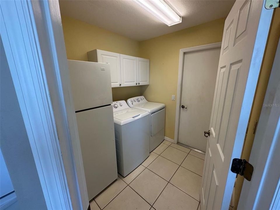 For Rent: $4,500 (3 beds, 2 baths, 2094 Square Feet)