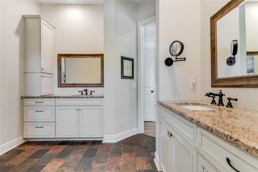 Primary Bathroom, dual vanity