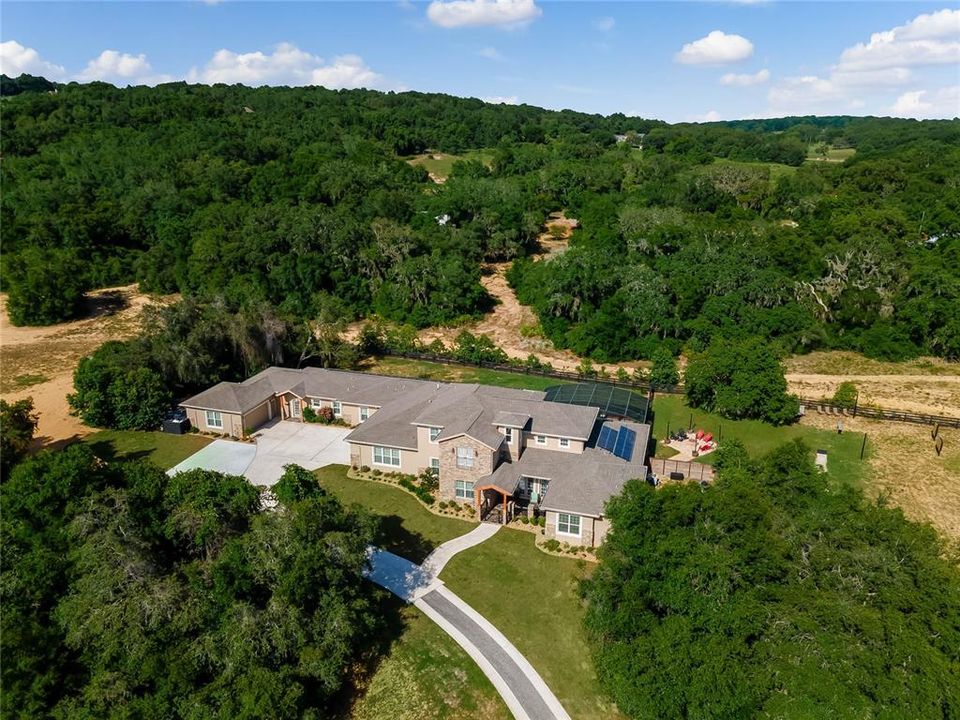 5.27 Acres, Horses Welcome