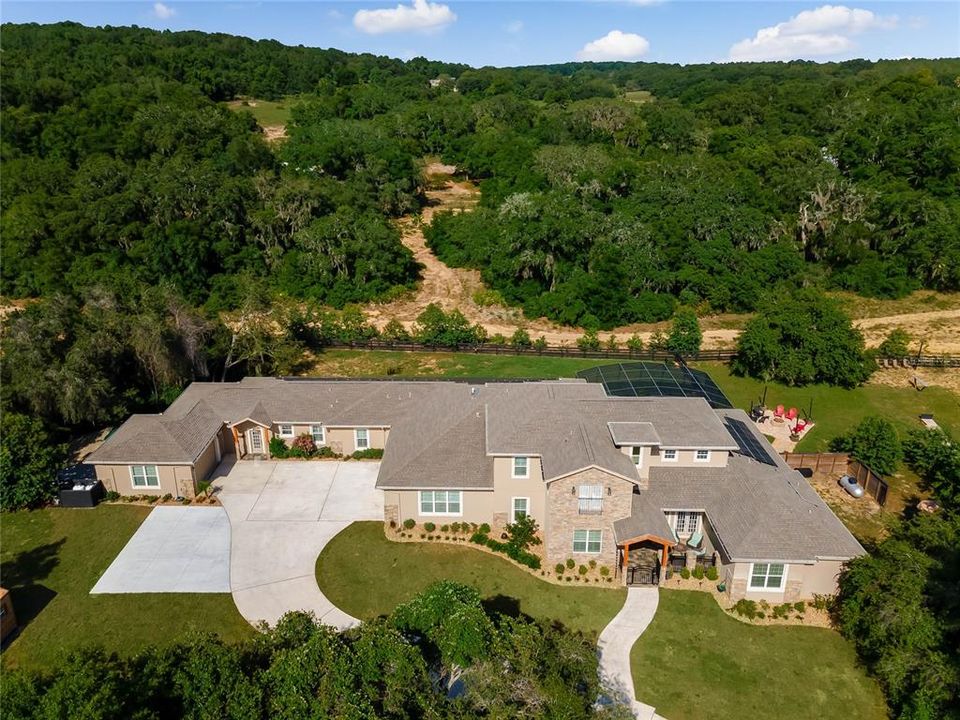 5.27 Acres, Horses Welcome