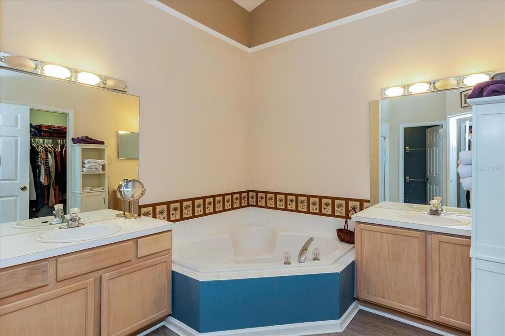 待售: $339,000 (3 贝兹, 2 浴室, 1764 平方英尺)